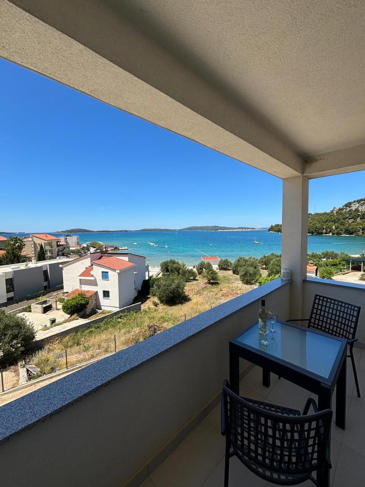Sea View Apartments Žaborić Eksteriør billede