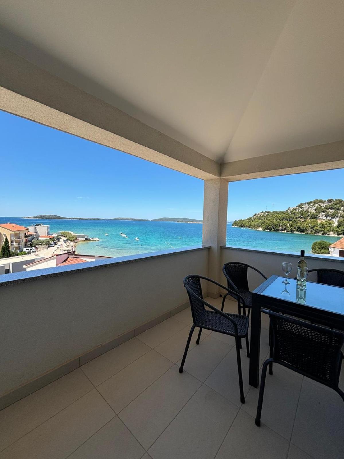 Sea View Apartments Žaborić Eksteriør billede