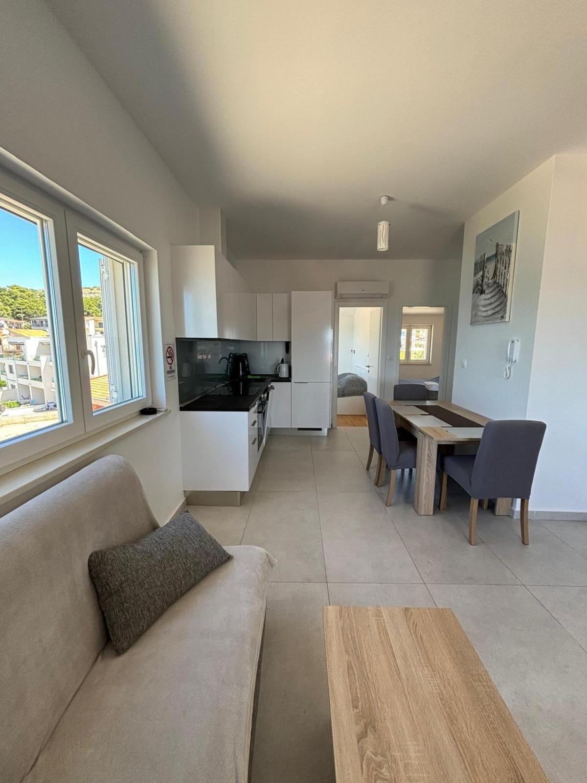 Sea View Apartments Žaborić Eksteriør billede